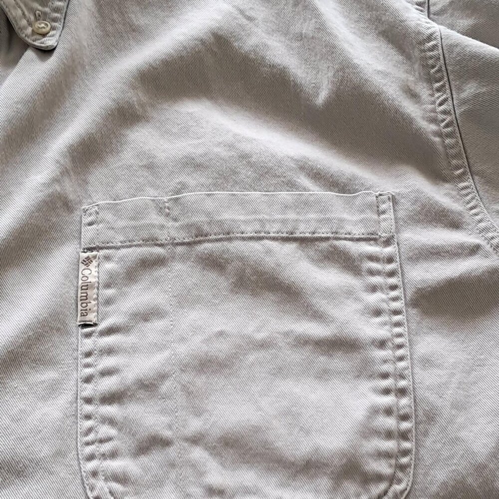 Men's Columbia Long Sleeve Button Down Shirt, Large, Light Green - Picture 6 of 6